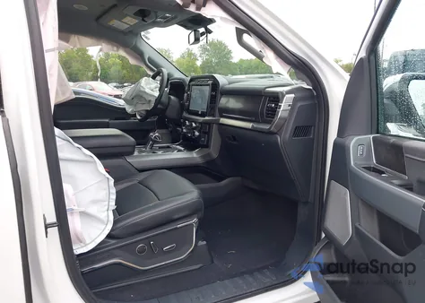 2023 Ford F-150 Lariat z USA, uszkodzony, nr VIN 1FTFW1E8XPKE88577